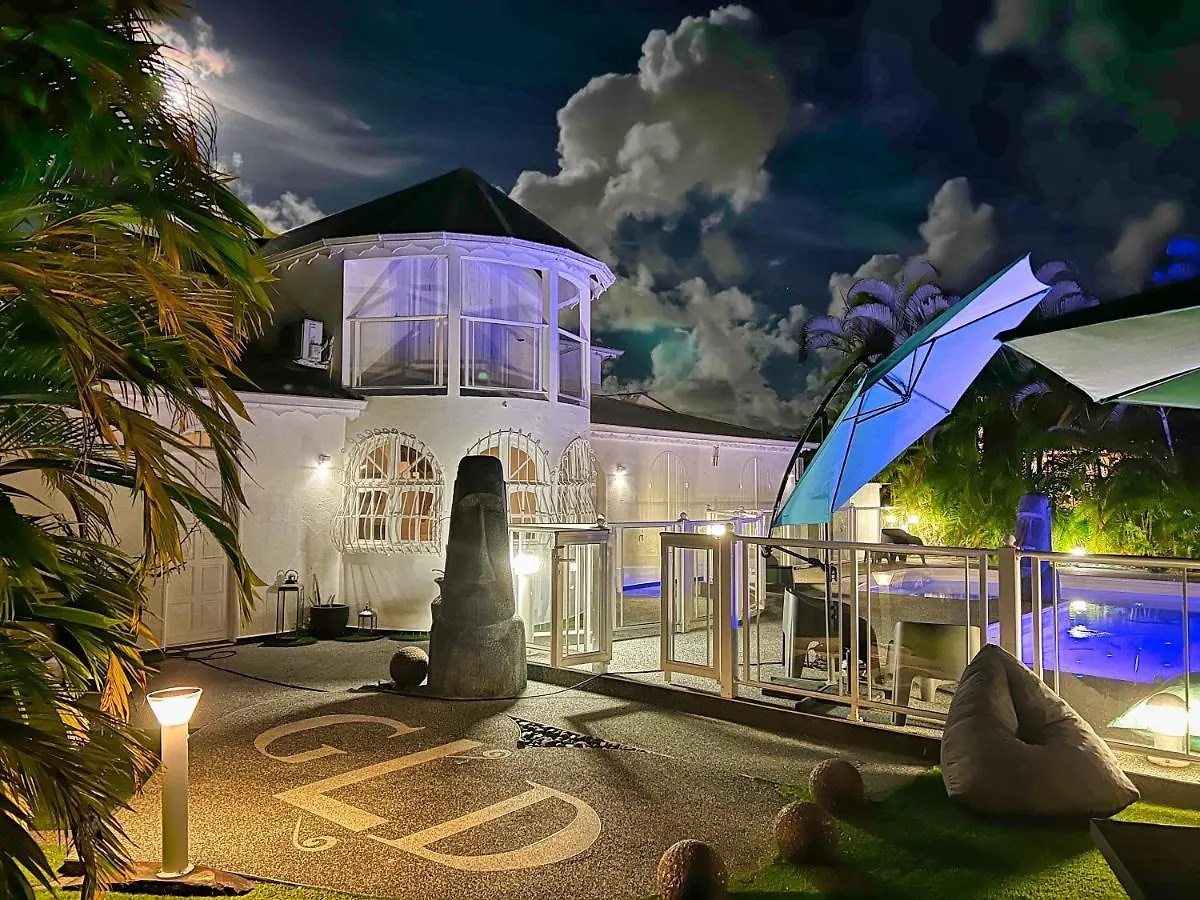 Green Lord Domaine - Lodges Piscine & Spa - Bar & Lounge - Restaurant Gastronomique Lamentin
