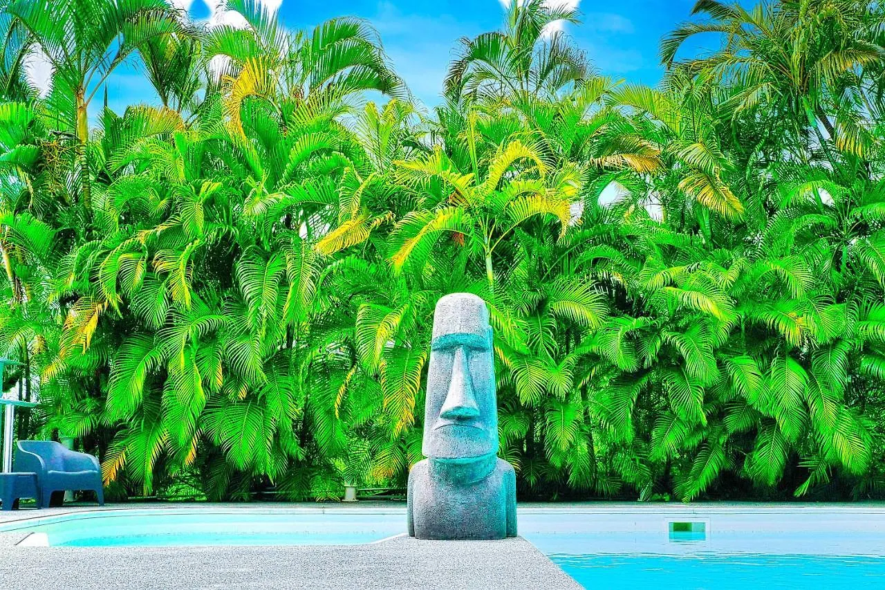 Green Lord Domaine - Lodges Piscine & Spa - Bar & Lounge - Restaurant Gastronomique Lamentin